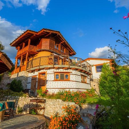 Eco Village Under The Cliffs Ilindenci Kültér fotó