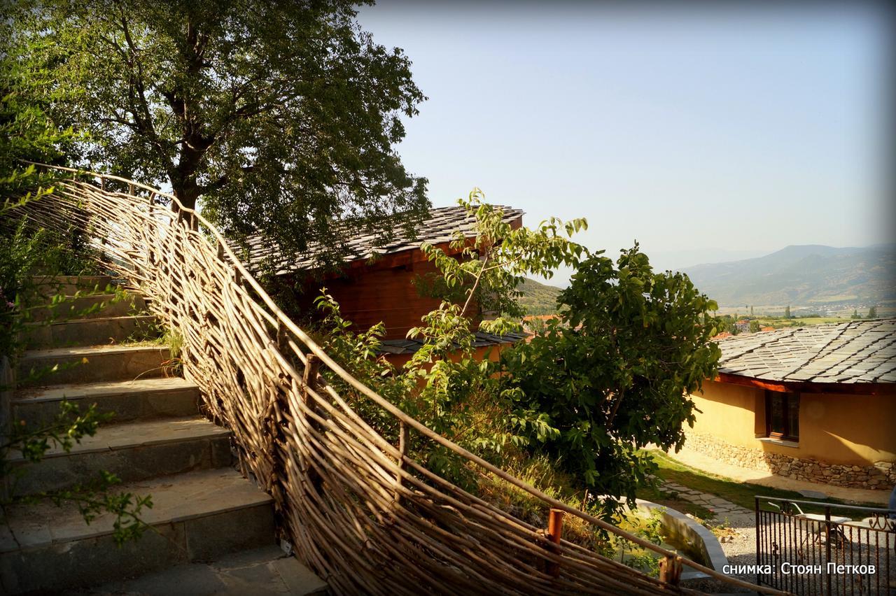 Eco Village Under The Cliffs Ilindenci Kültér fotó